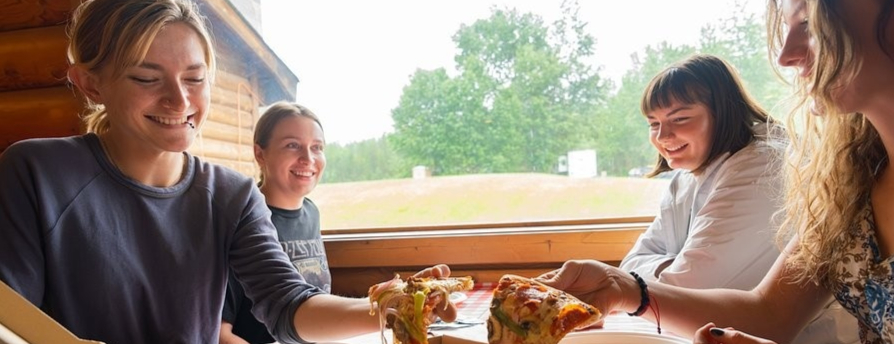 Last Best Pizza