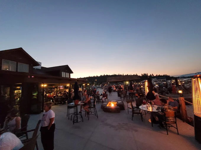 Harbor Grille
